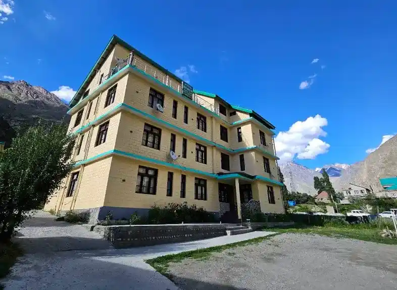 Jispa Riverside Stay